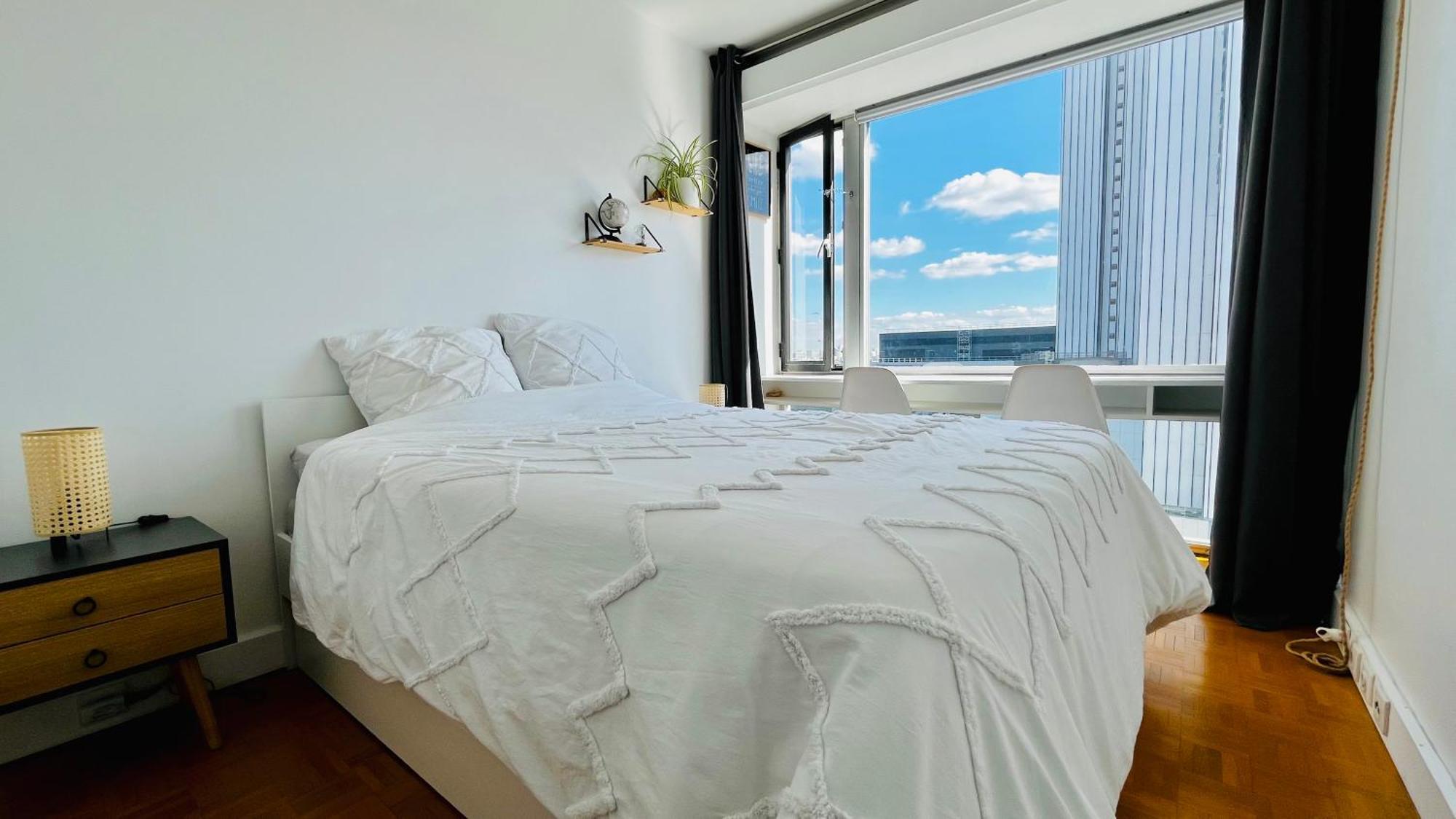2 Private Bedrooms, Montparnasse Station Paris Exterior foto